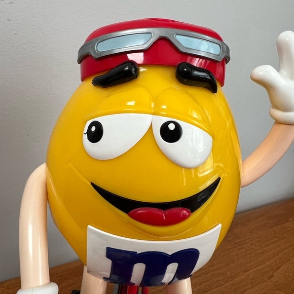 M&M'S Dispenser Yellow M&M On Bicycle Novelty Collectible - Picture 3 of 7